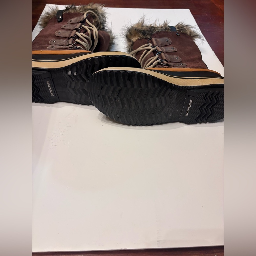 Sorel Cozy Chic Waterproof Duck Boots Faux Fur Winter Snow Boots | Size 9 - Picture 4 of 8